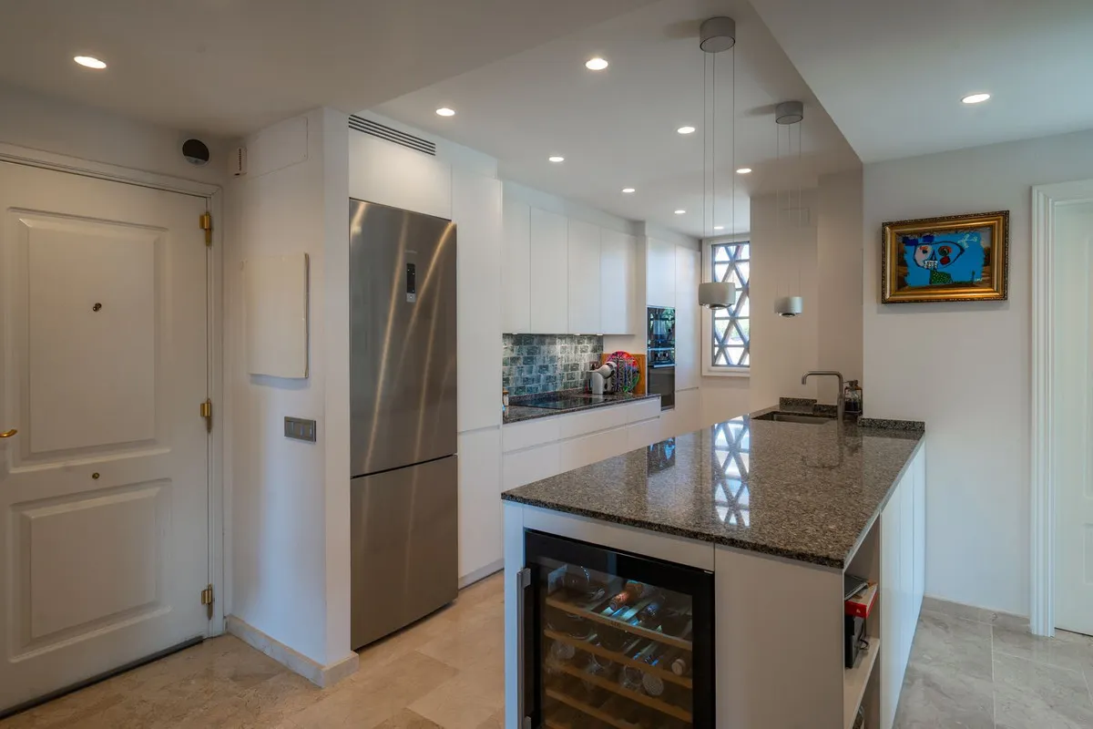 6b938dea-b756-4c8b-bb38-096a52d8f303