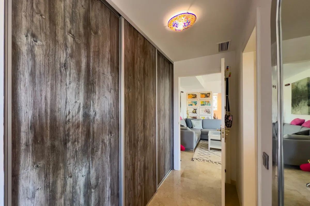 70accf4a-077a-469c-b39a-6931499ab8d2