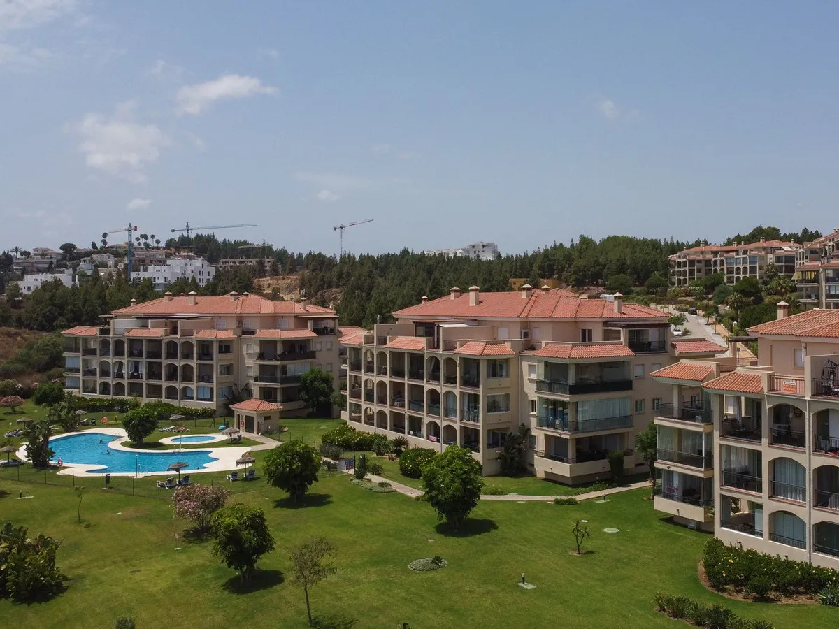 7bb66bc8-53d1-4062-a7ab-e3bc4638eacc