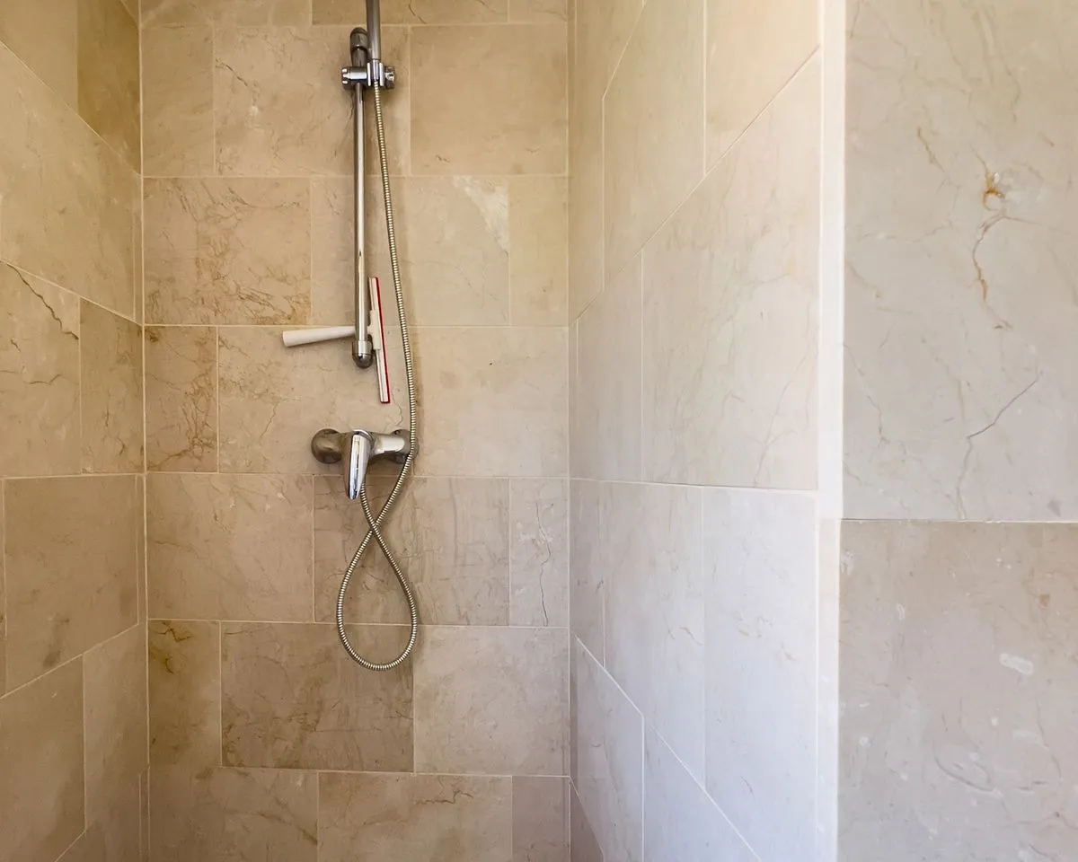 adb26686-0395-4afd-9759-2b8558e1b155