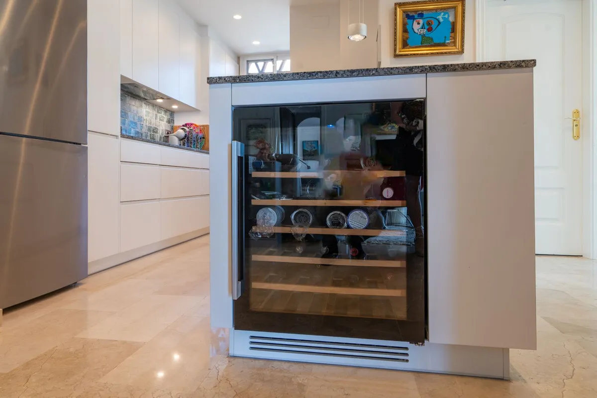 b9a53cc5-3e9d-4604-b4e3-9bac6265e9e1