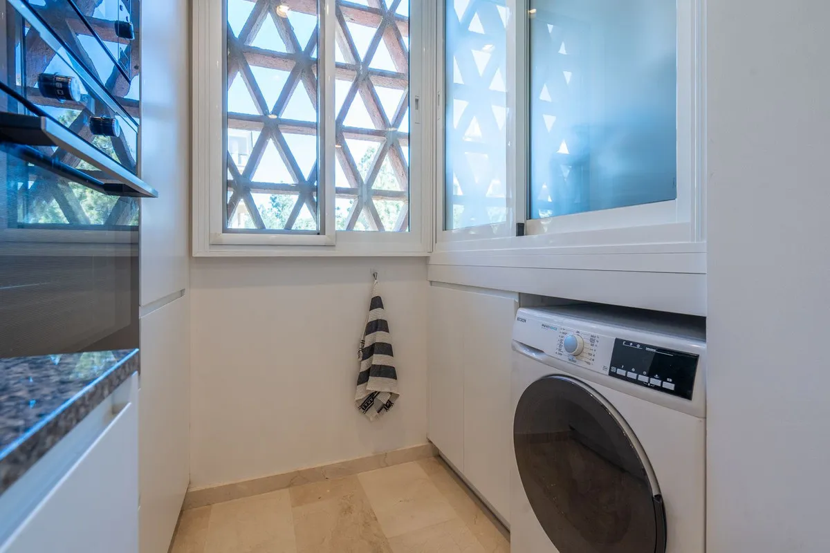 cc7166e5-c593-4a13-b648-b5af5ac1181b