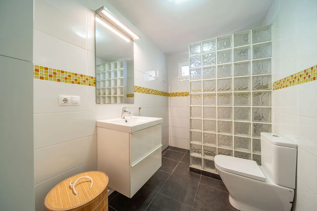 3ca5b317-66ed-4ae0-9c15-2987c24e6672