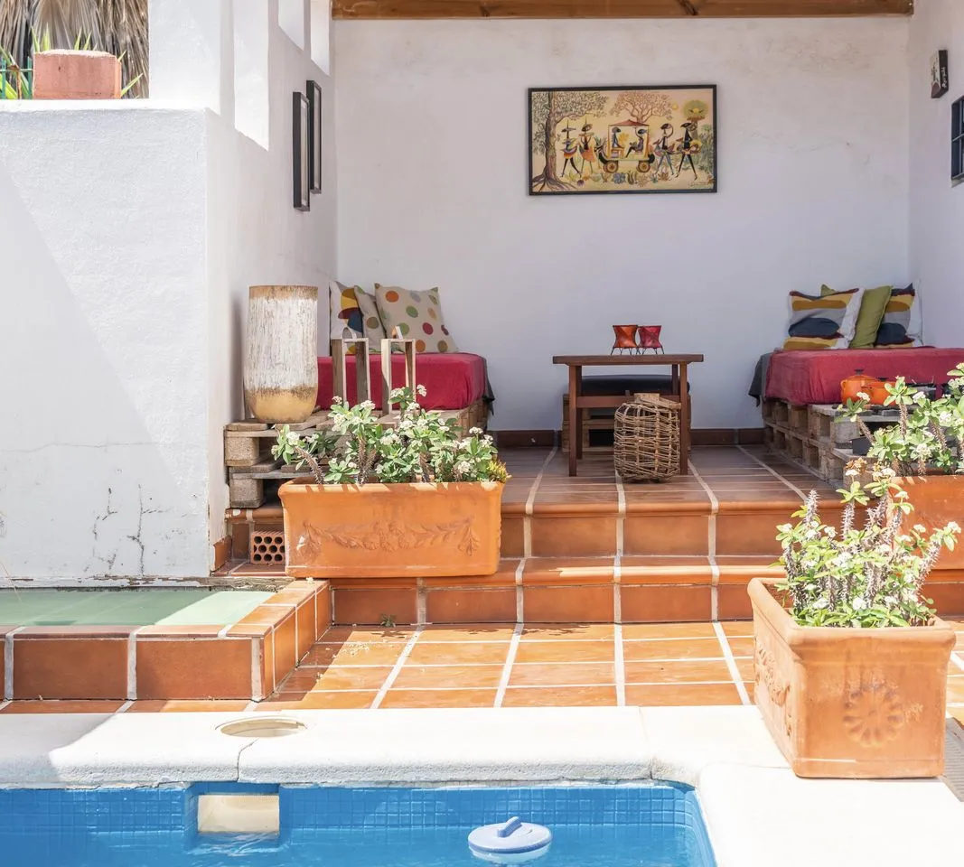 ccf06bb2-9f50-4dfd-9d4e-8d8961c8f139