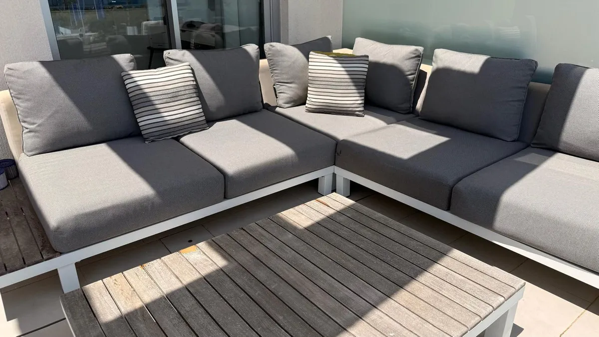 87549874-2d50-4a2e-bc61-1b52fa03216f