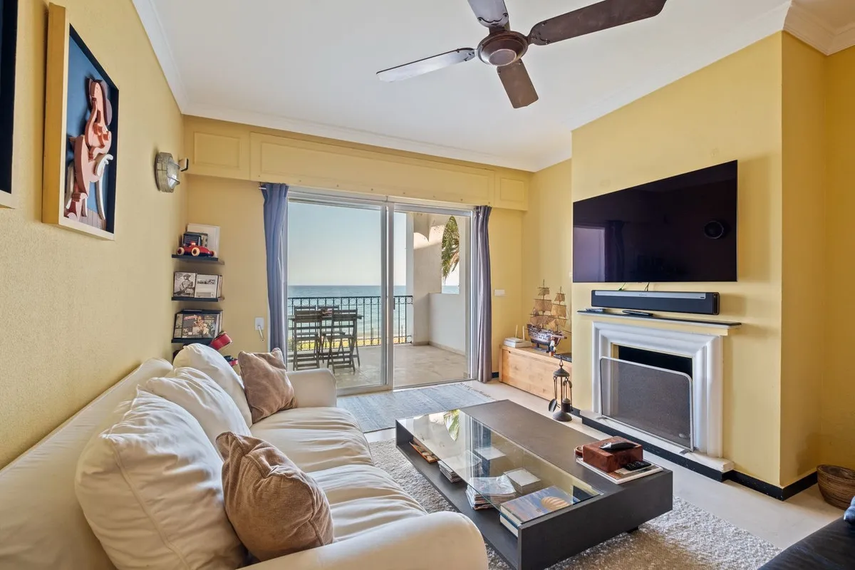 1f36fbd6-975f-4677-9c91-88adefdd75b4