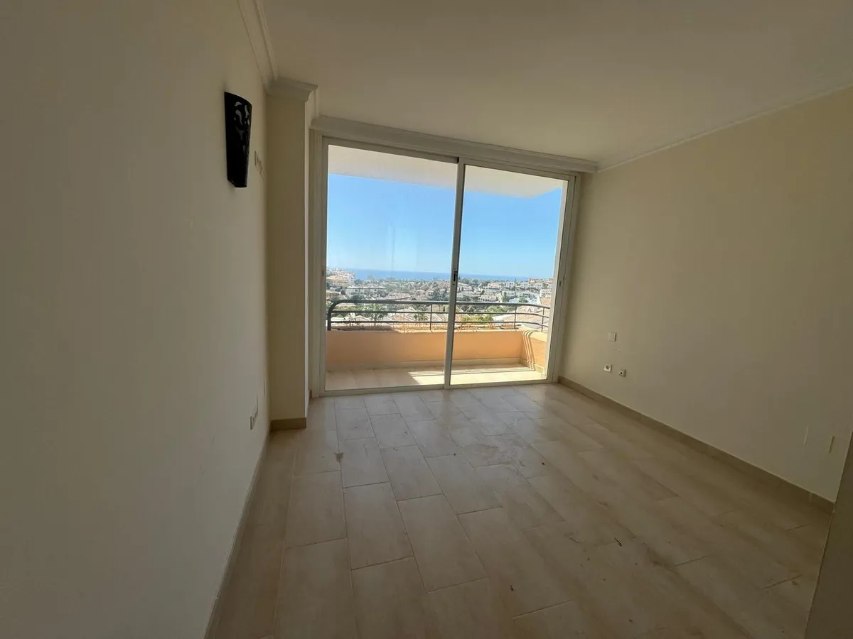 88bda0b8-a53f-4477-b3d9-1ebf18416909