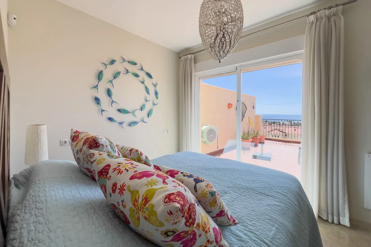 58434439-ce0e-4030-a29c-01bc58a863ea