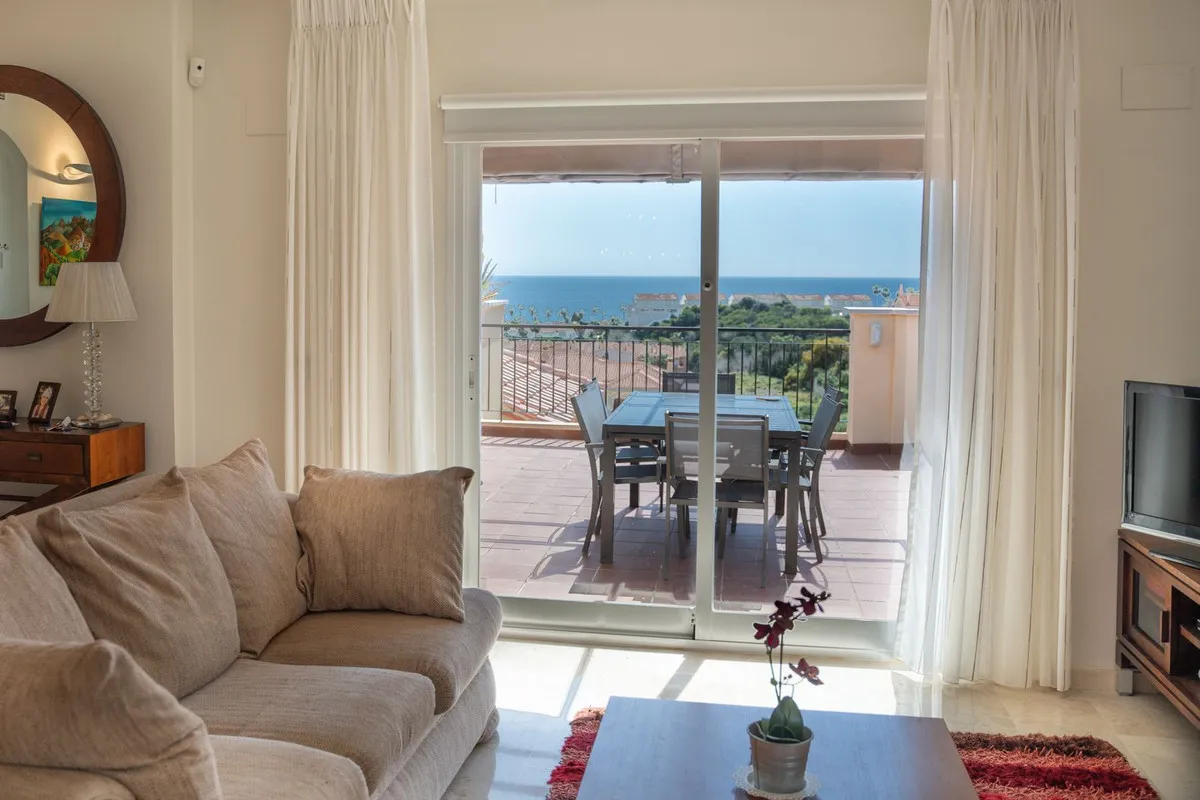 751abcb3-df09-454c-8e70-6c67b85ad76a