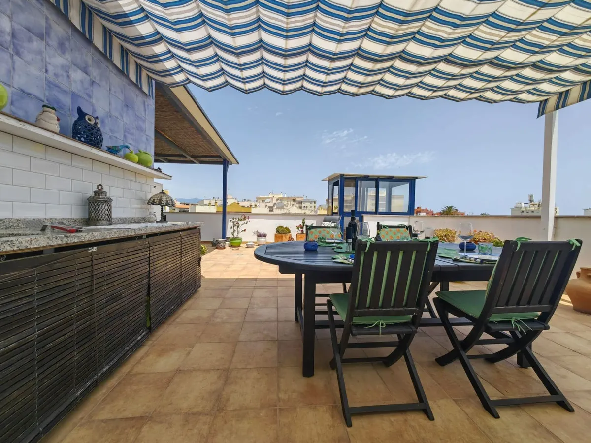 0fdfaf11-dc95-463d-a64d-175f0e6c5e16