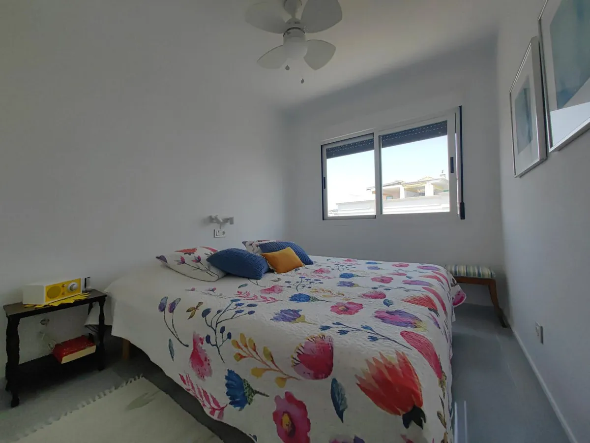 5b84a2af-0718-4a63-b5f0-ad0203b9ef3e