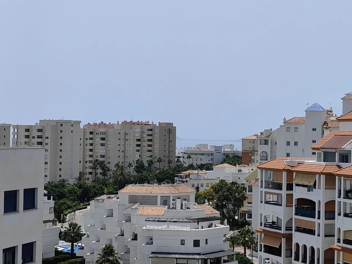 aeee212d-46b1-4982-9f65-479dbffc8827