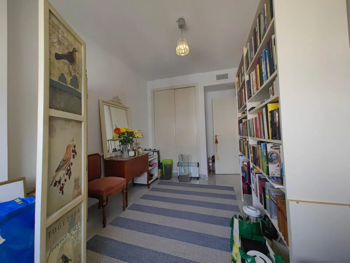 d8d9d978-02d7-4e30-9cd6-b3d12d99c1ab