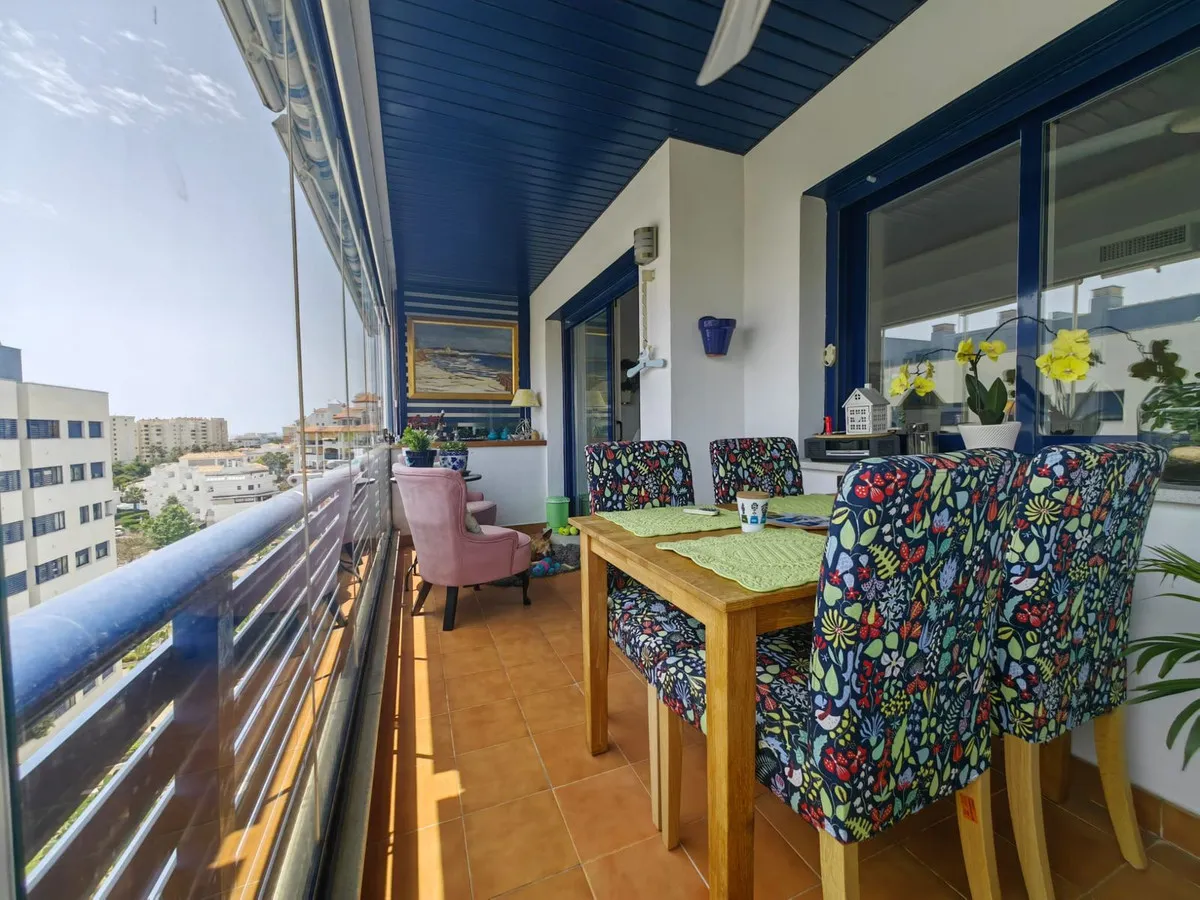 e8ff4c99-12fd-44da-841b-1e6c5d4c118b