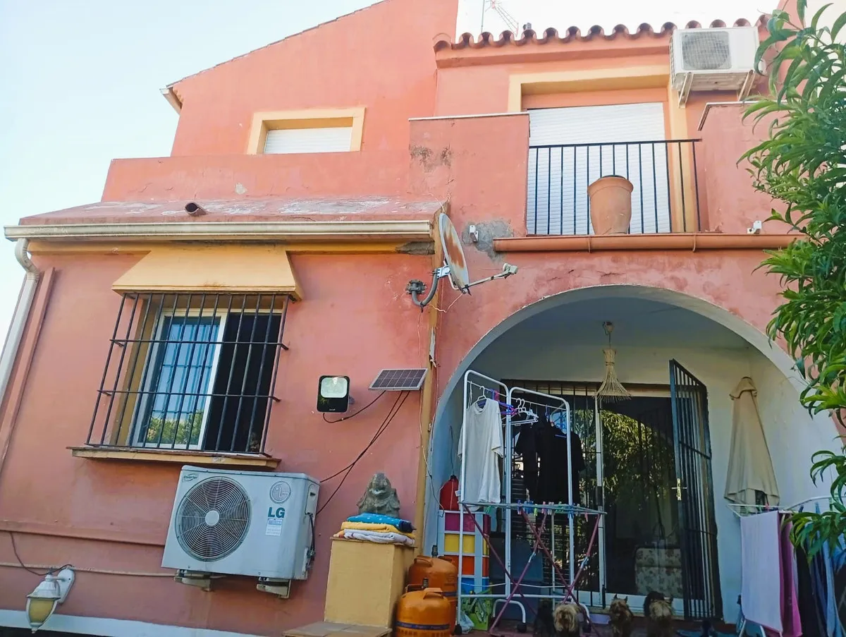 03d5ec89-284e-4aac-aa13-5436693c7249