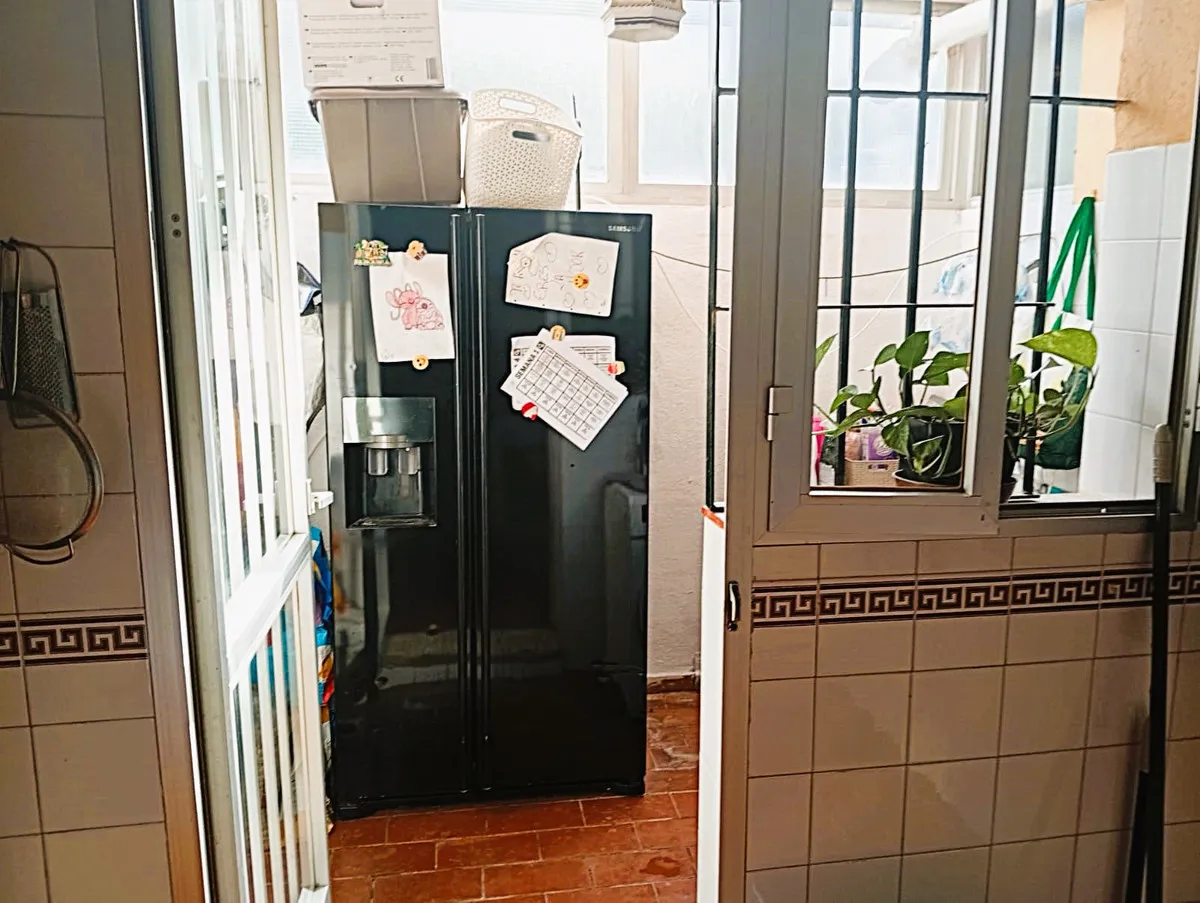 f19b83de-32b5-485e-bab6-a5b9a6a16a86