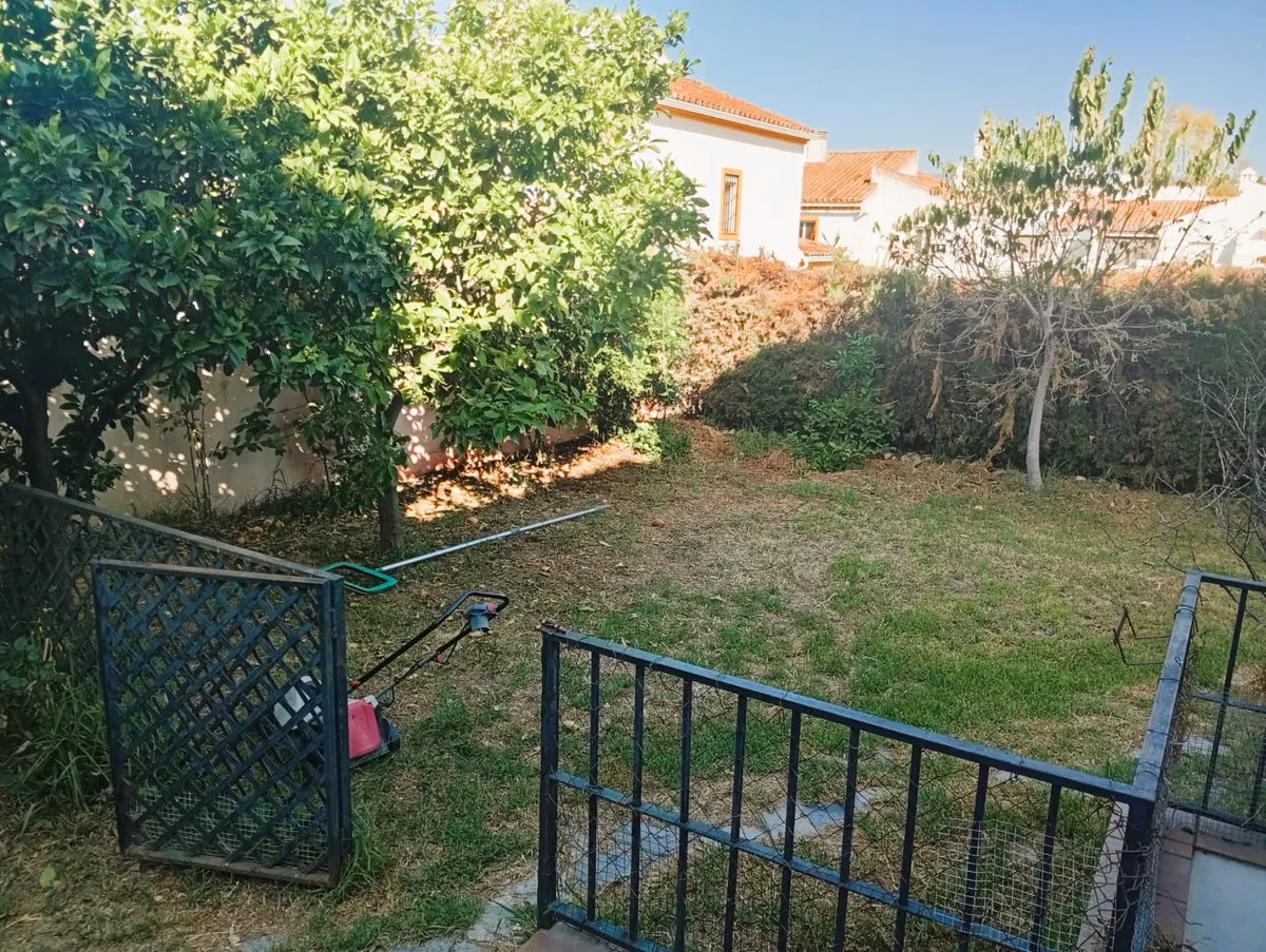 f40bc95e-8a9f-41df-a0d8-e63e1af15b82