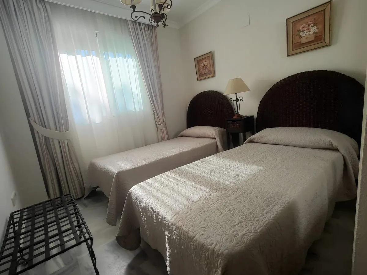 531402f5-8575-4c17-9d24-e78d8d0033dd