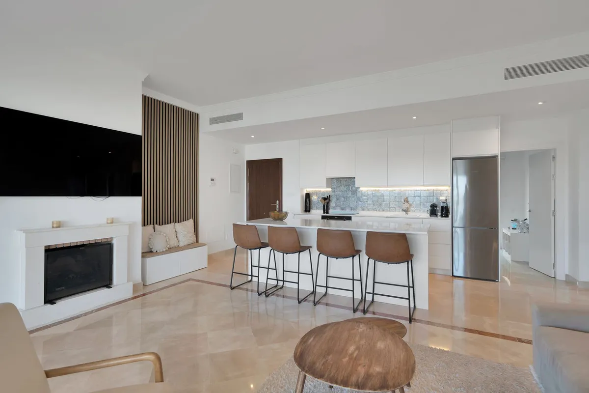 13f847ed-27ba-4de3-b766-d9b6bced09e2