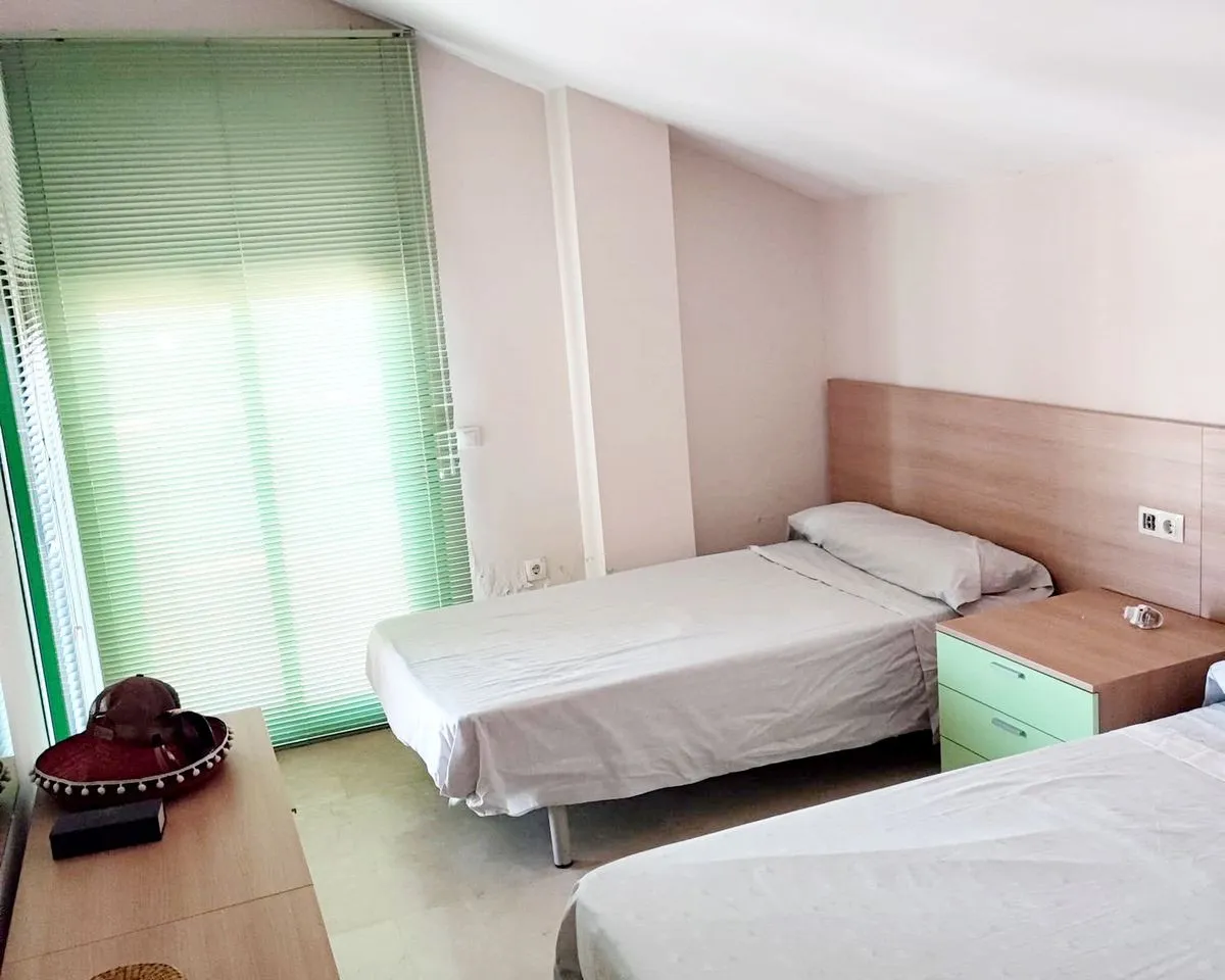 5c93d552-dda8-4d2e-a21f-33495ed8300b