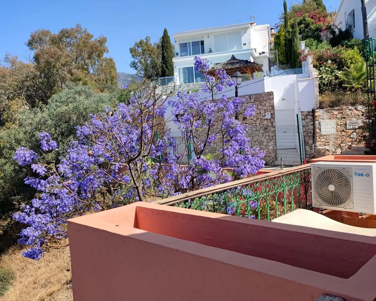 61e258e0-512e-4fab-92ea-971787eaf36d