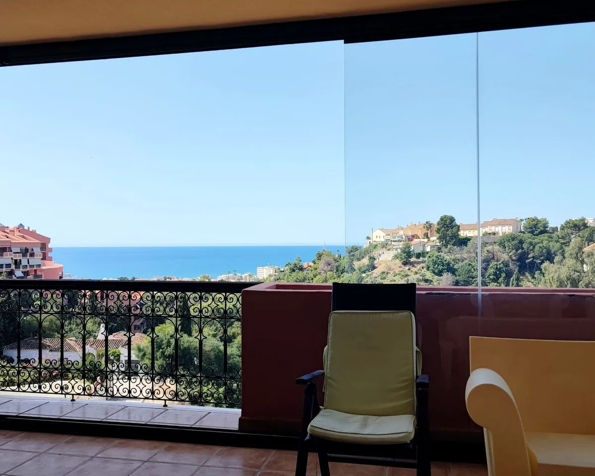 b2537696-31e5-4b88-83b2-b3d5051c9b1b