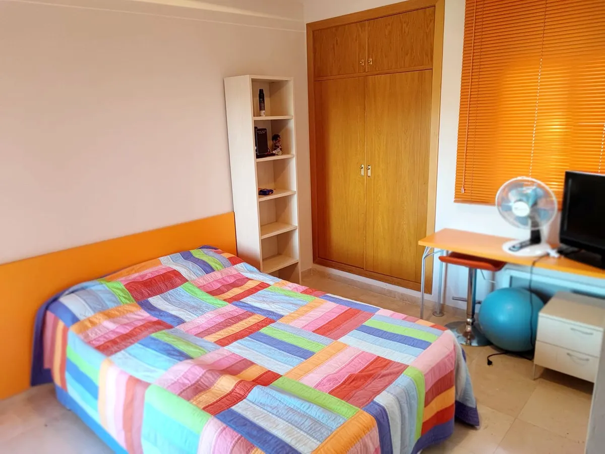 bd56d26d-091f-4fec-8b4d-4faef0fc1bc3