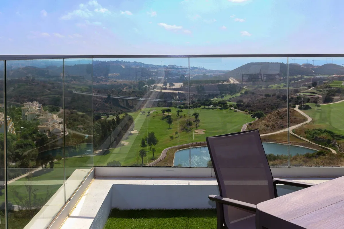 138f73ac-90cd-4eb4-a0fc-d302f0d24253