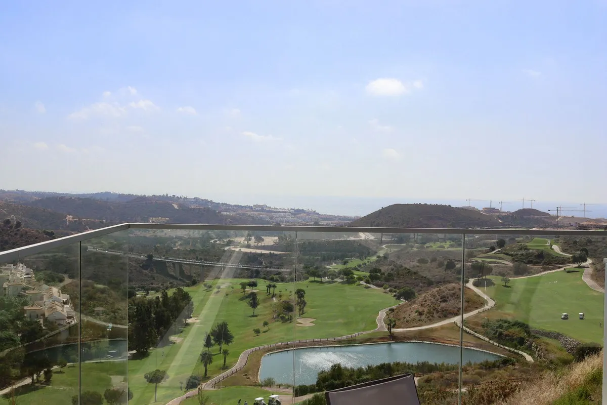 937b74ce-3811-4a01-ace4-5d39781ac2b7