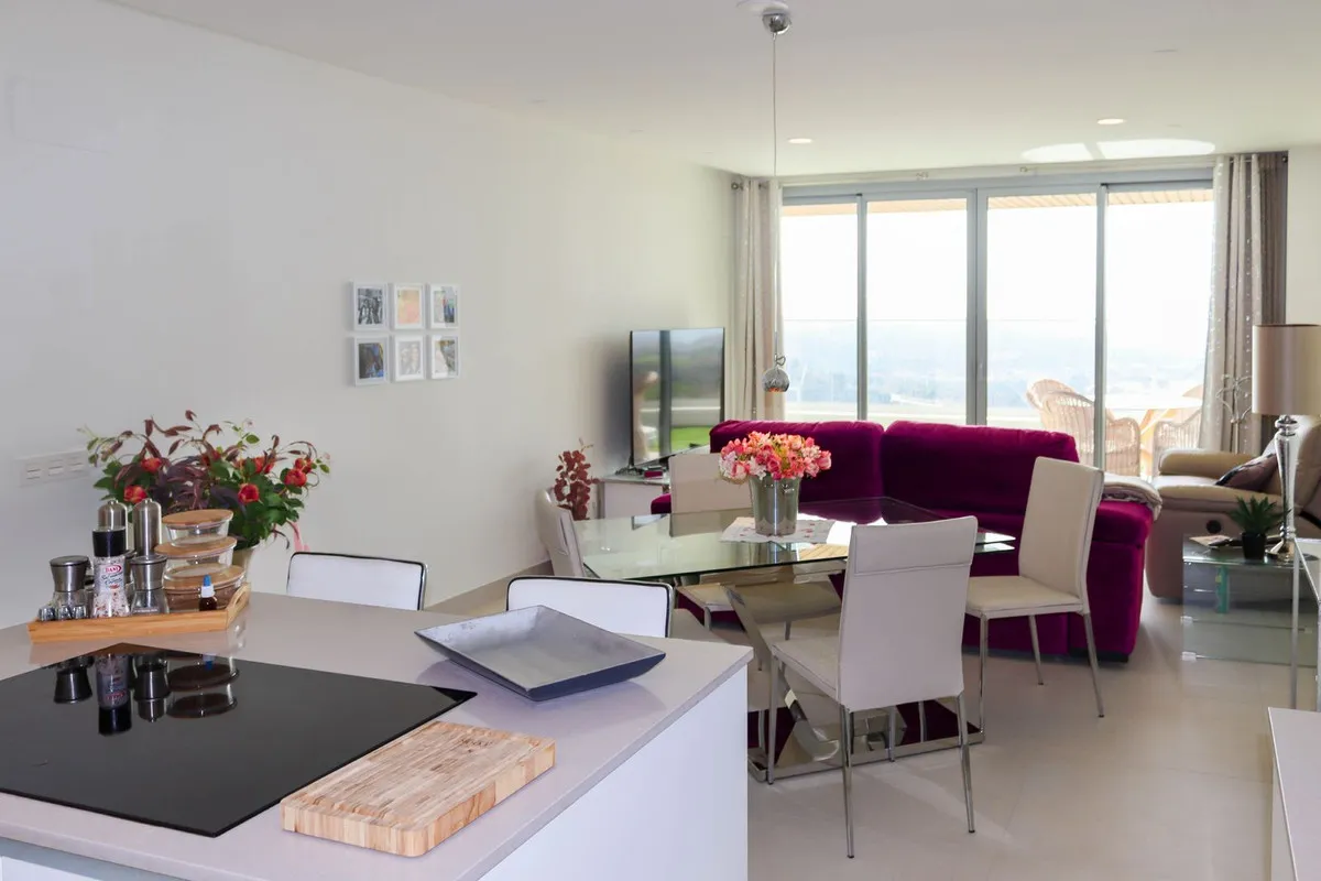 fd7df6a1-f5fc-4937-b04e-8652701aae52