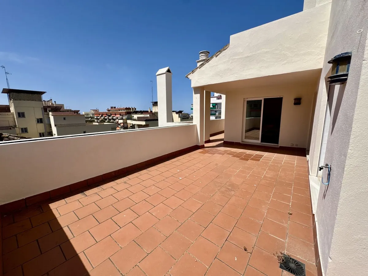 1d5886a1-64c9-4604-9d44-975aa17e43d7