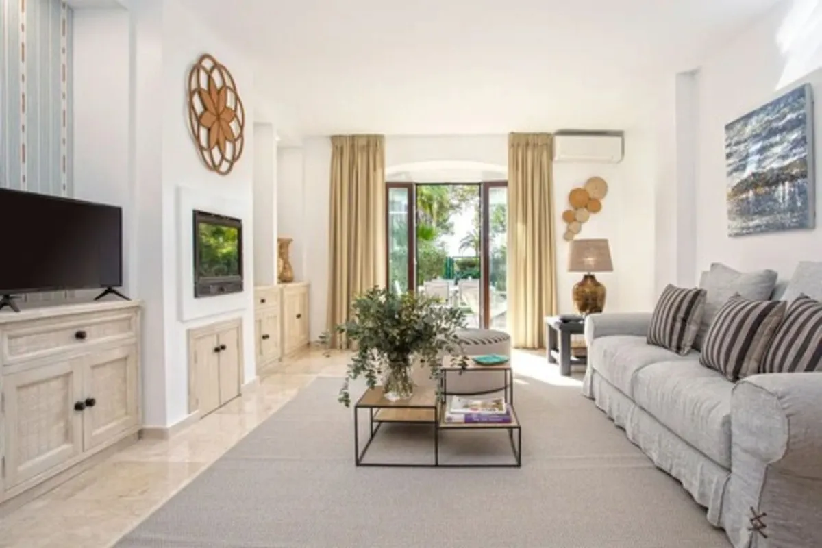 a3e5960a-57da-442a-b200-48dbd8ede486