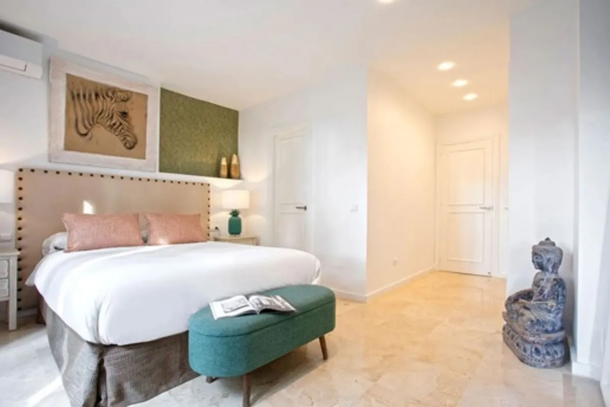 d4f20bbd-704c-48a9-9b73-e84a3b523d53