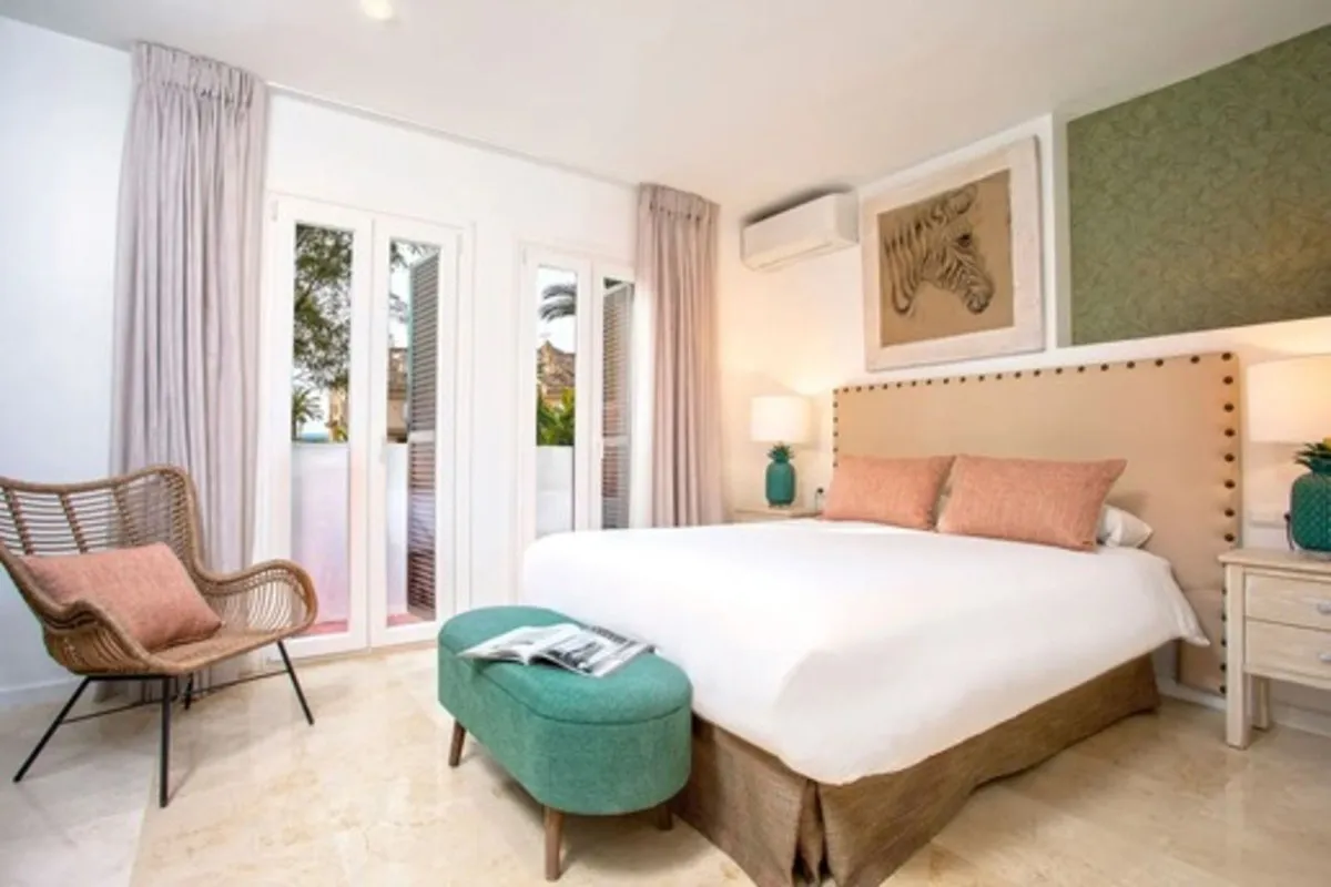 eb1baabe-24f3-47c5-8981-26715974bb07