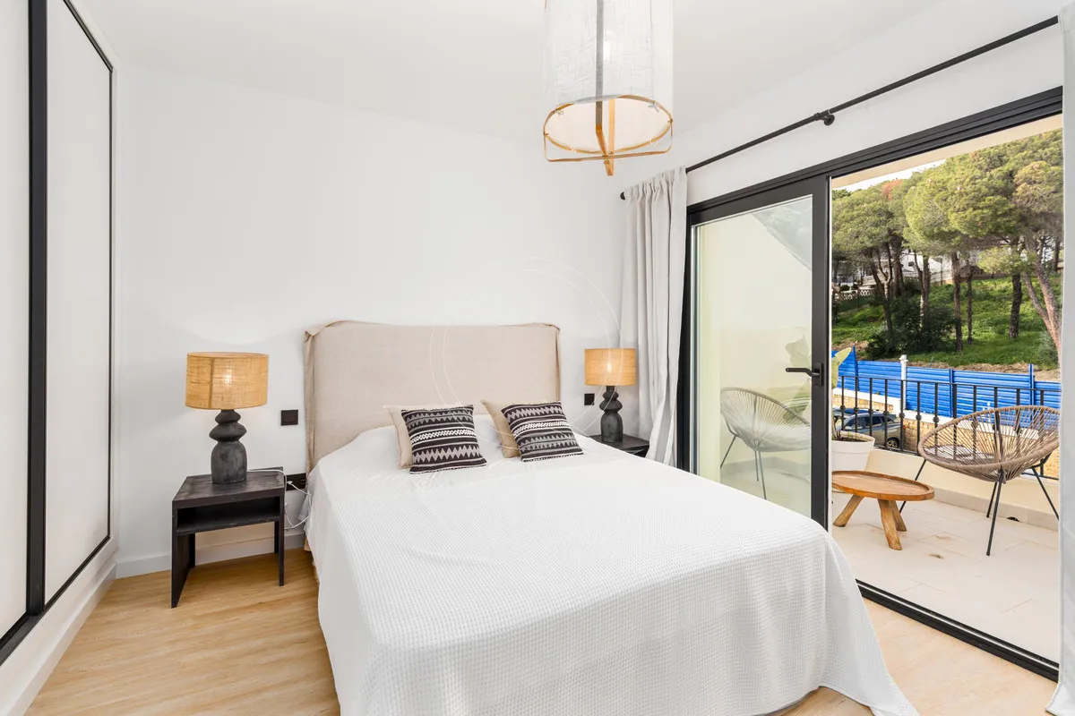 70236e36-a710-4134-9951-30e5f5f4253d