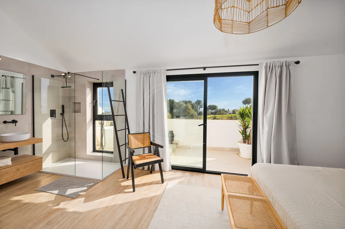 f782cecd-e53b-4a7d-af8a-5bc99b7f06c9