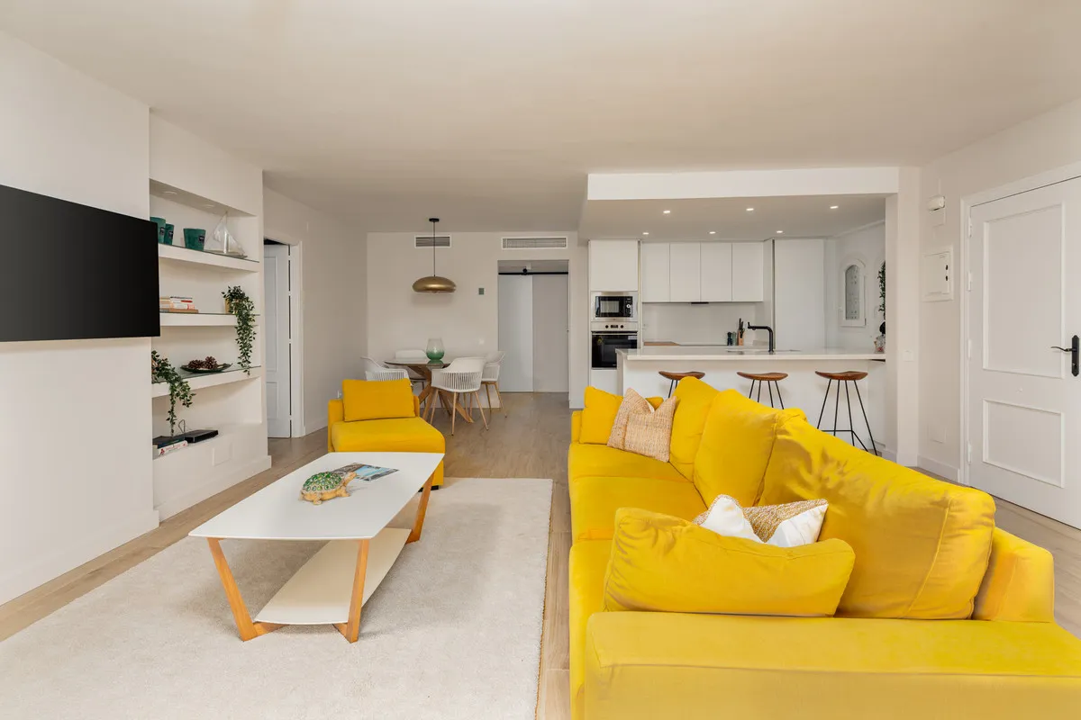 0eab3bfd-5bdc-4855-851a-5383d62b4bad