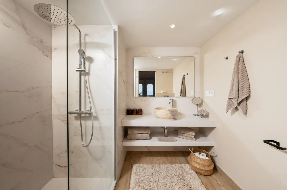 5a33e9c0-1a97-4f37-90cf-ba7fc10d37bb