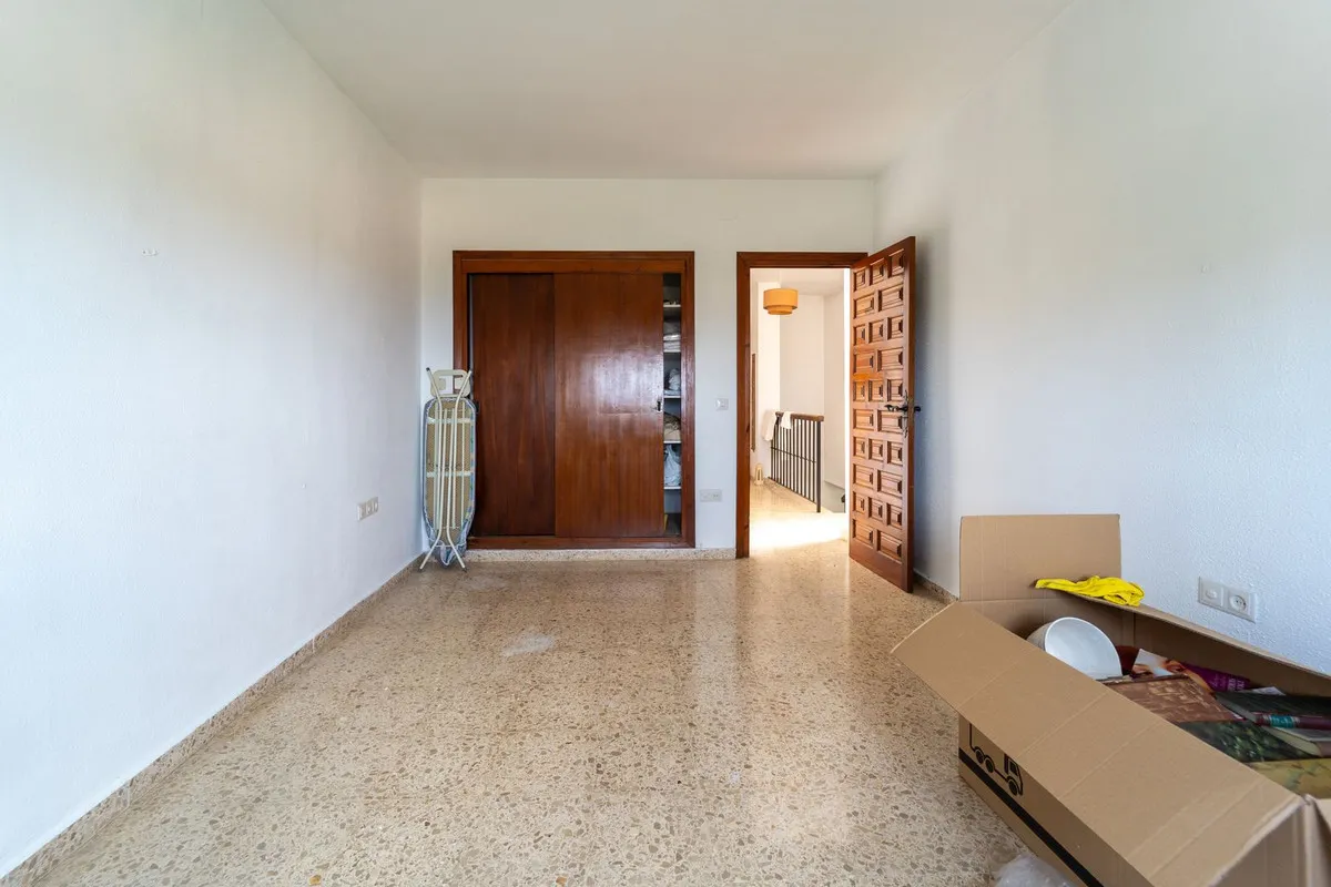 2ba77af9-5516-4e03-81c3-1018a2f92332