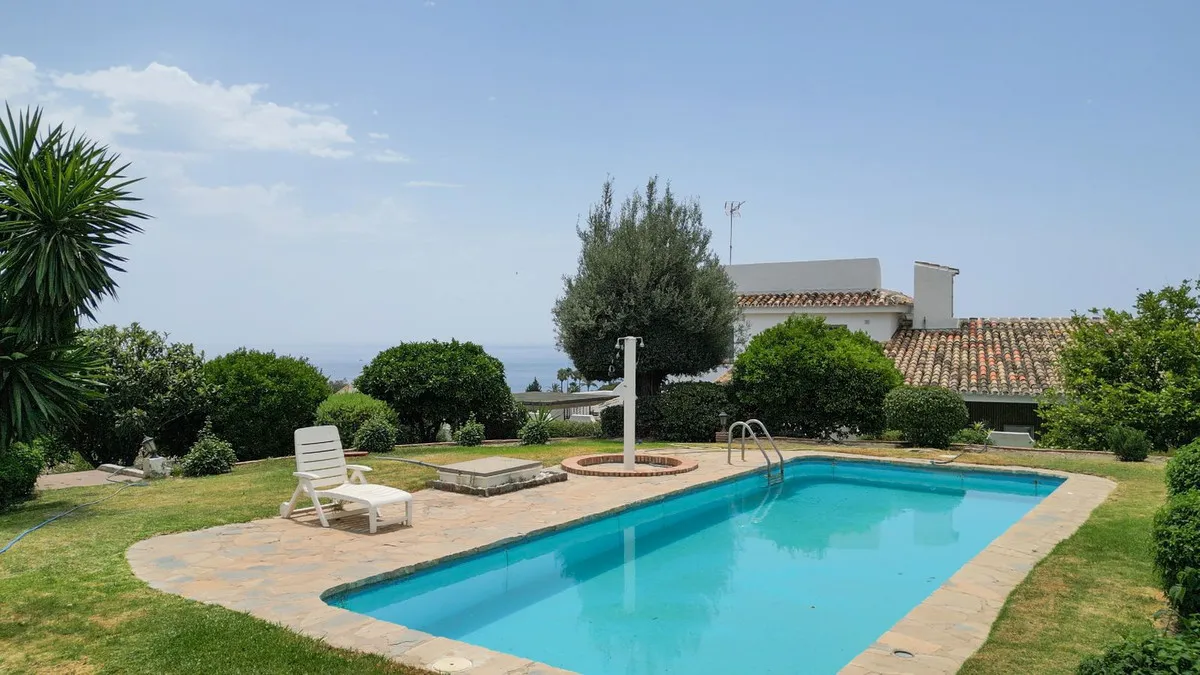 90c76ed5-8863-482f-b766-661b1b19a0b9