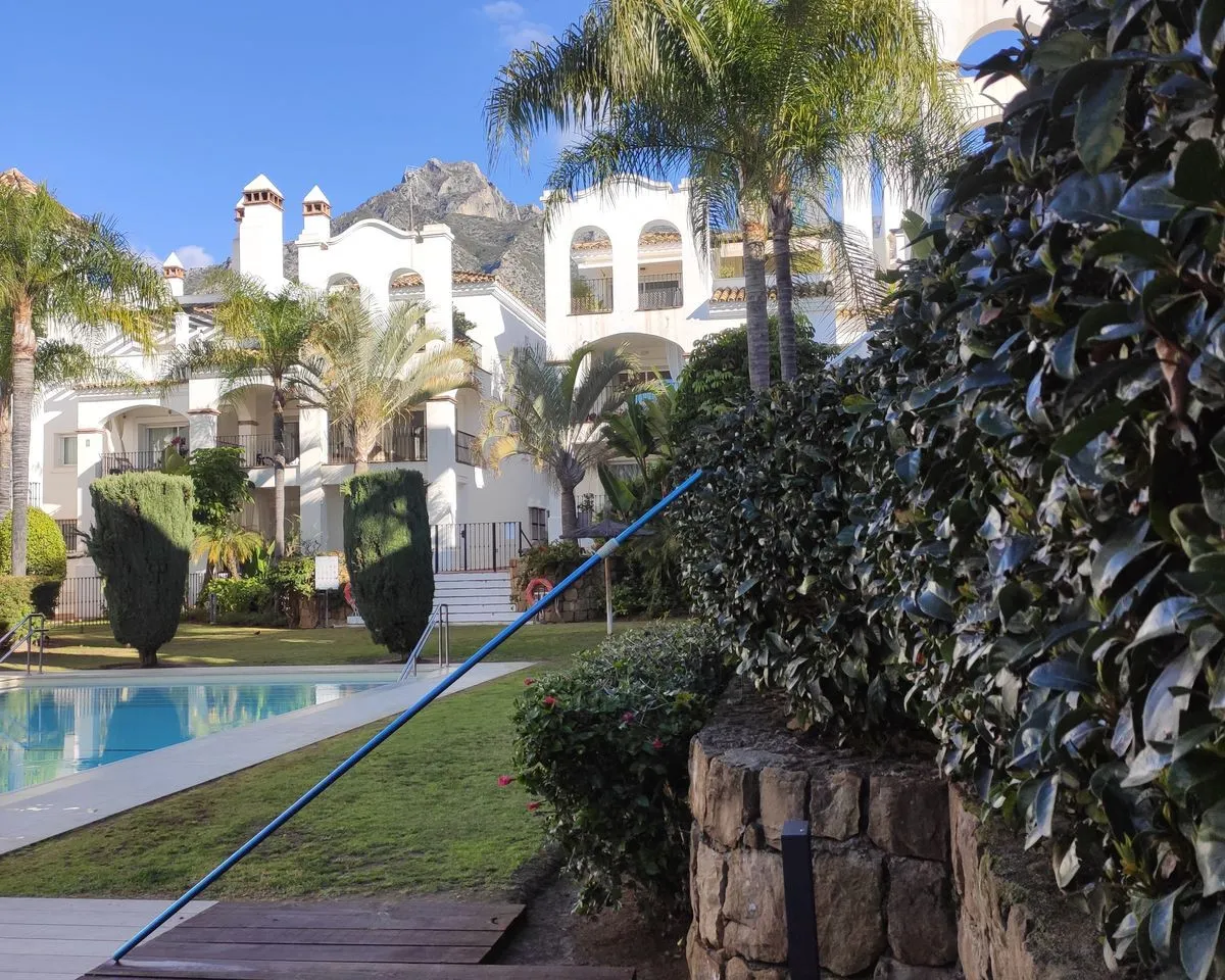 42974ee0-a744-4953-b8f9-84155717a67b