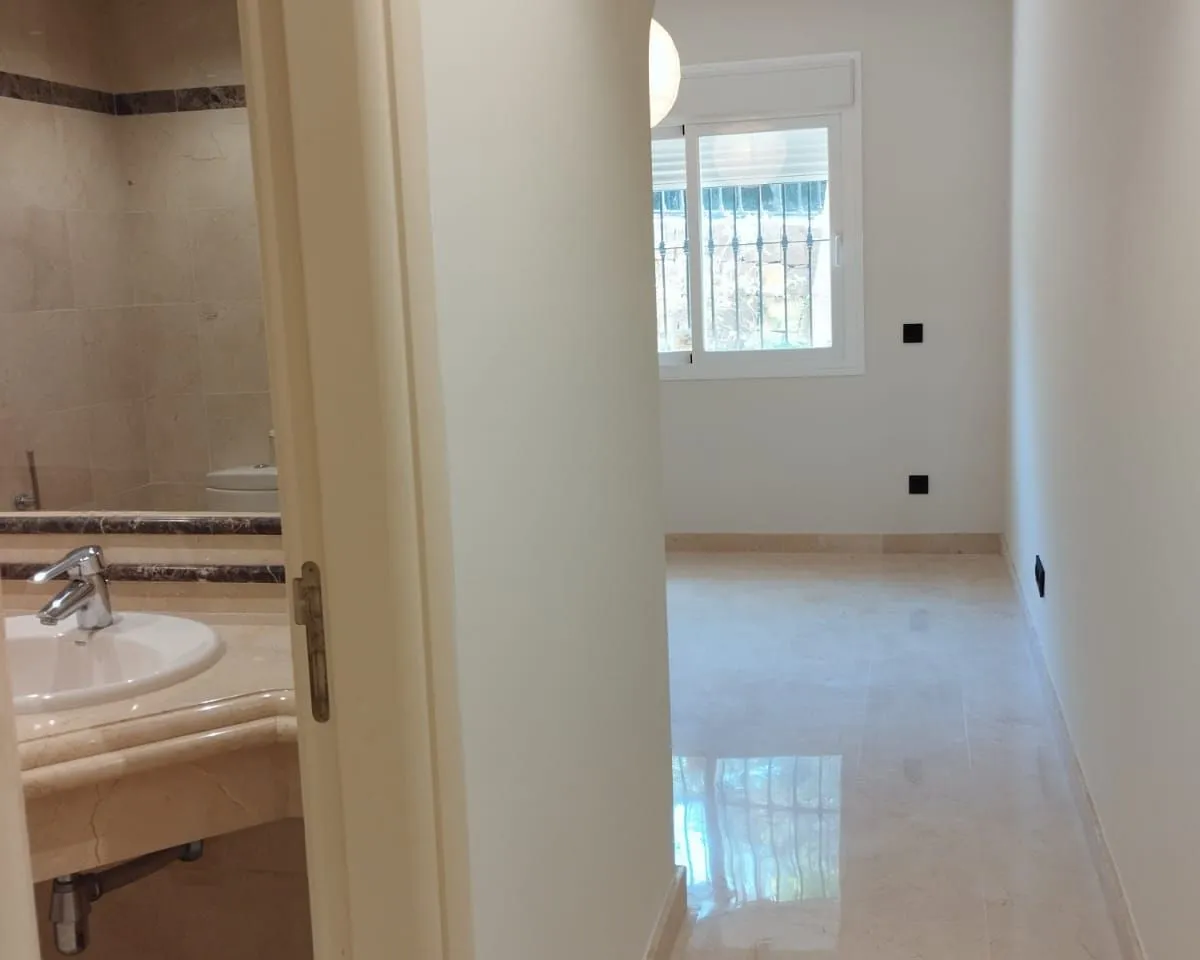 dc70443d-1c11-4b1e-9716-5b7cce336490