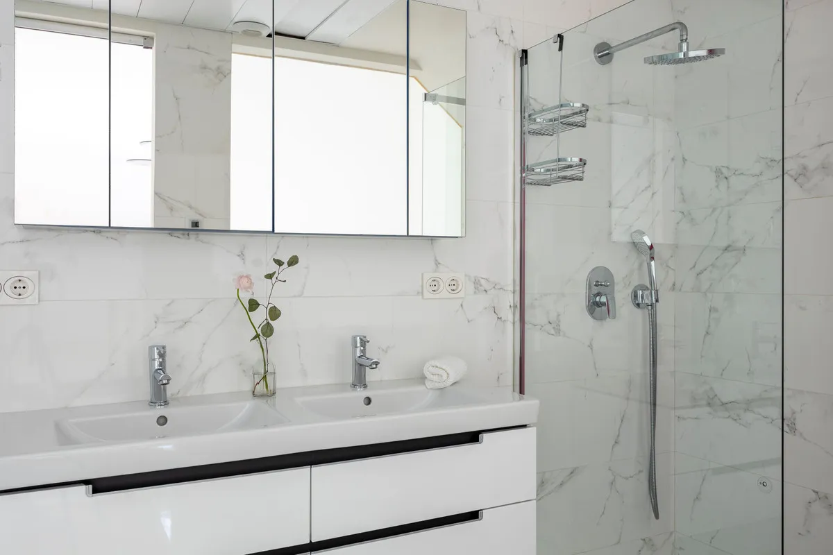 4a38fb86-711b-49e2-afae-17ee9162684c