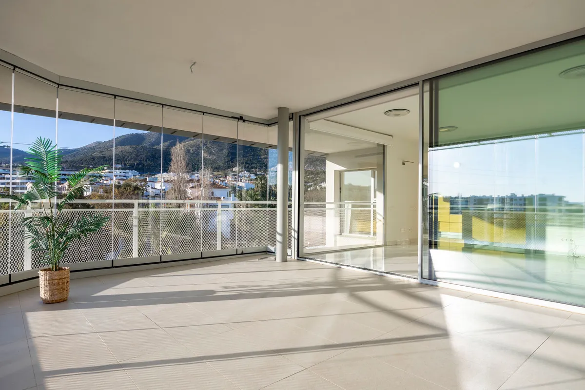 7f6dc0e5-56d5-4737-a2e0-efe87ff52ada