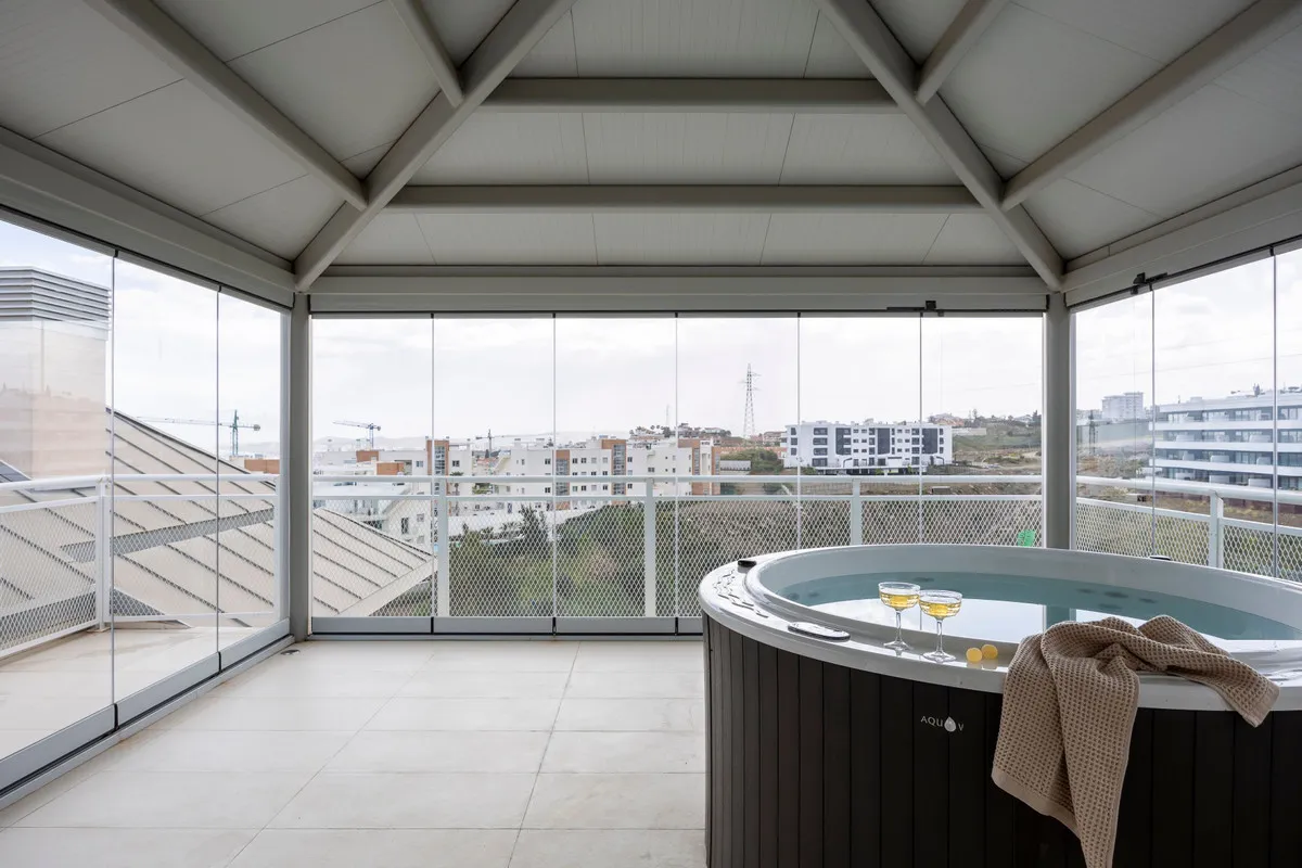 a2ca4b4b-c9fd-430d-b78f-cc8100a2afcc