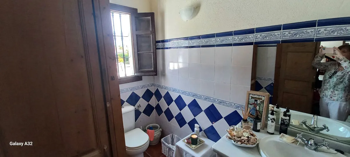 9f881459-7d0e-499d-b3f1-80e2eff60891