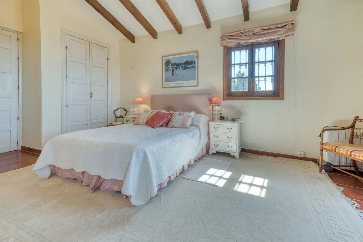 e4791aea-001c-4ba5-9c7d-9c3e46b04ca7