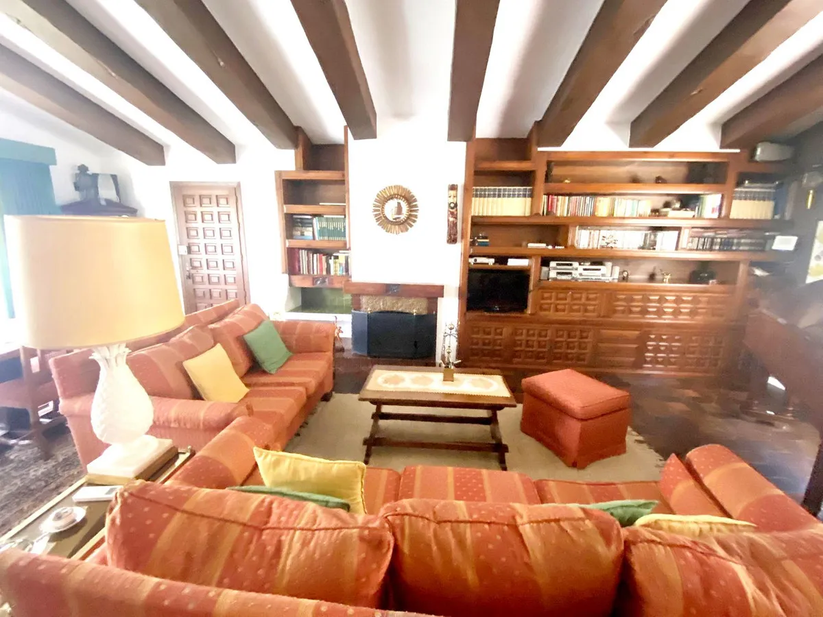 0b70f5a9-47f5-412e-b7b4-599fed1572a9