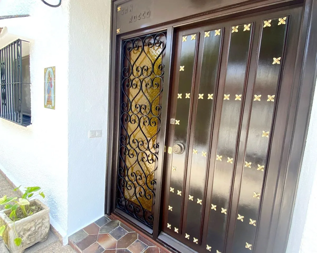 389365c7-98fb-4e77-a9c2-699e00f40a15