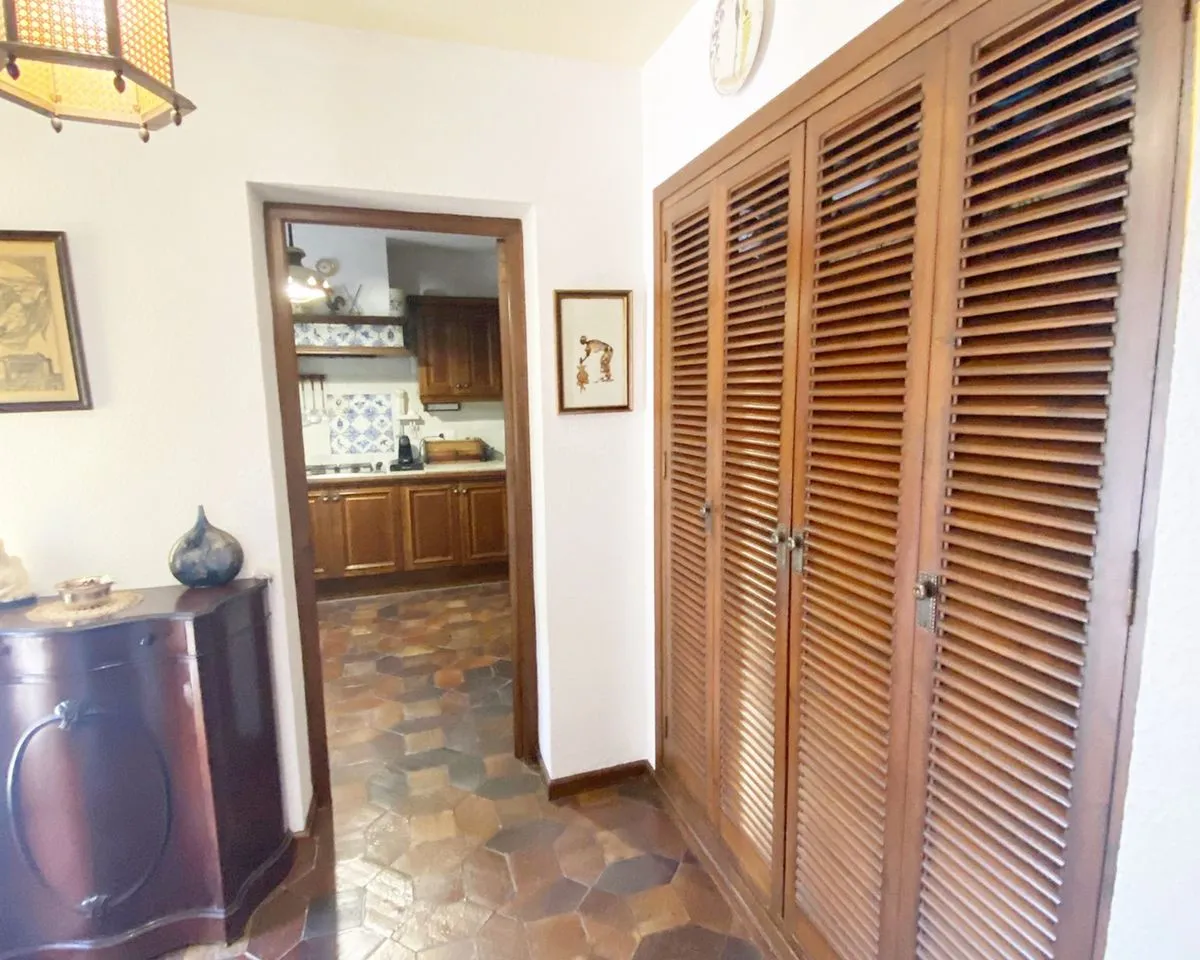 7a6b12bc-250c-4d59-ad81-a830addc5f0a